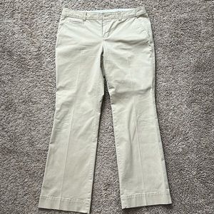 Old Navy trousers/pants‎